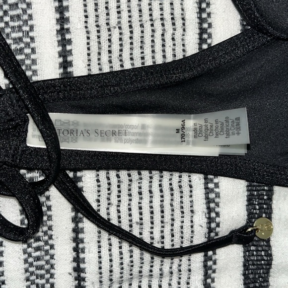 VS Bikini - Picture 4 of 4